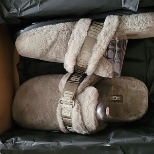 NIB Men's Ugg Slipper
